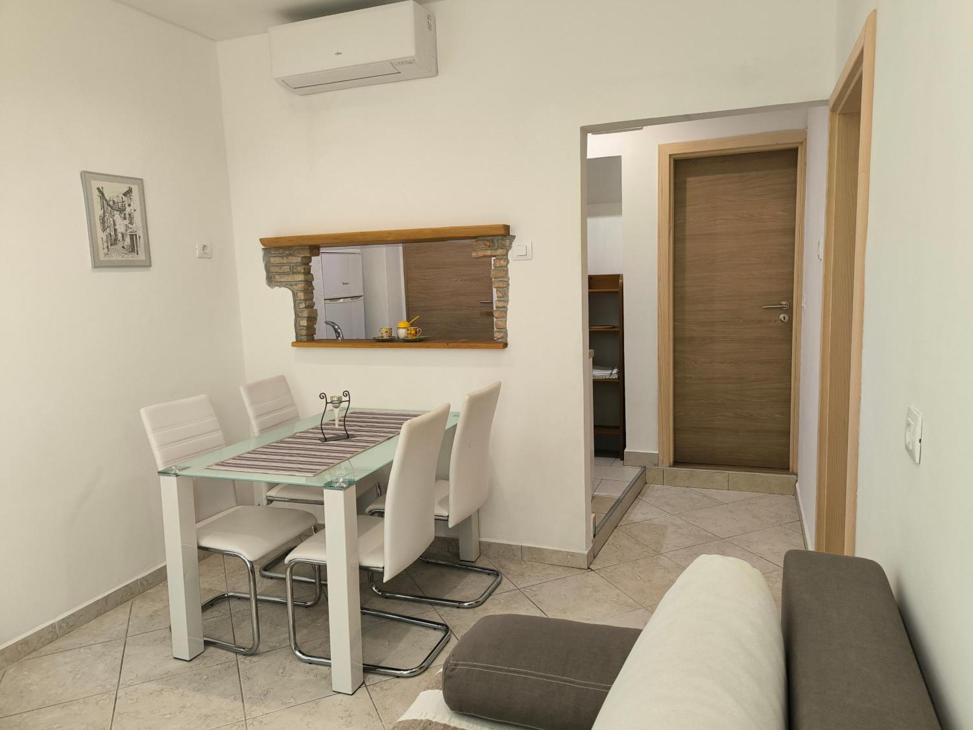 Rooms And Apartment Matika Rovinj Exterior photo
